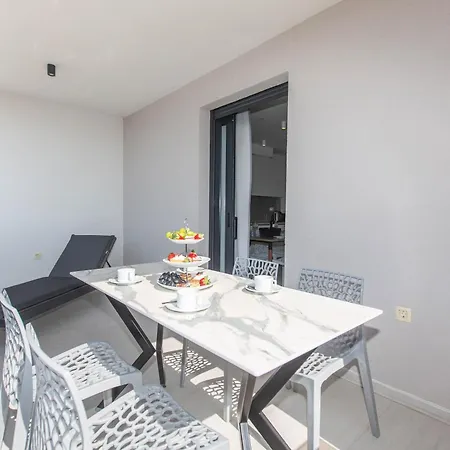 Apartman 23 B Heated Pool *