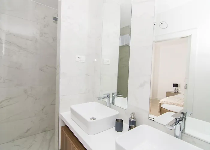 23 B Heated Pool Apartmán Trogir