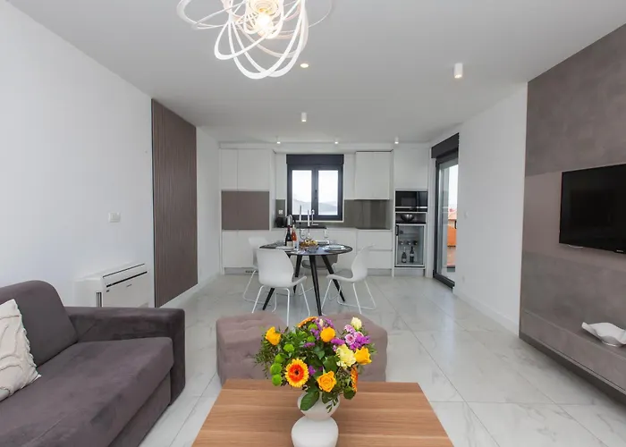 23 B Heated Pool Apartmán Trogir