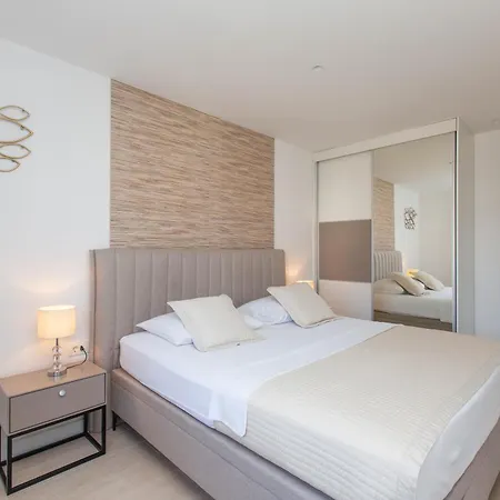 Apartment 23 B Heated Pool