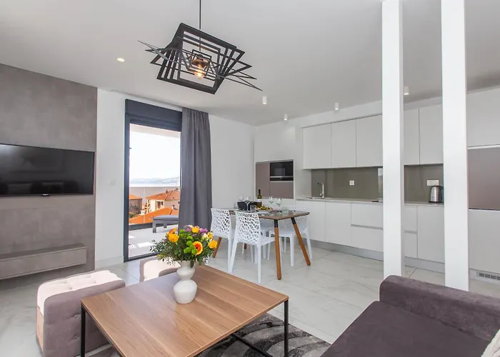 23 B Heated Pool Apartment